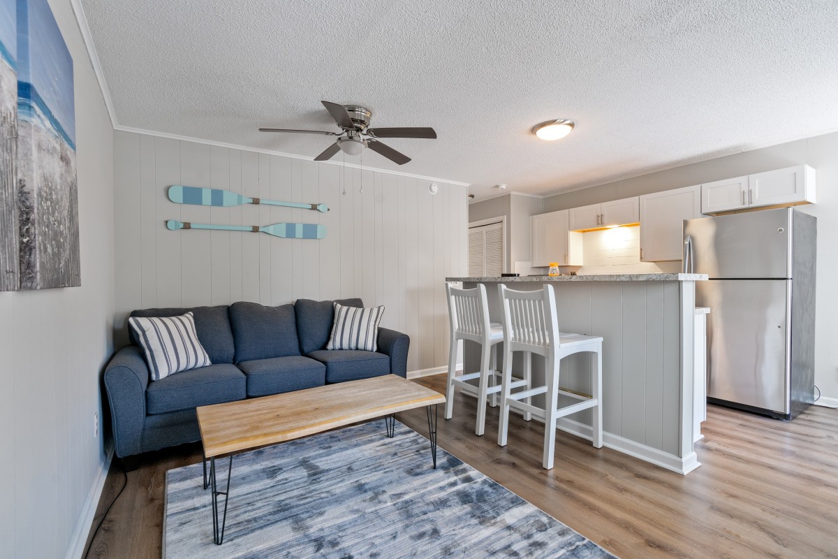 Havens Unit C | Pet Friendly 3rd Row Crescent Beach Vacation Condo ...